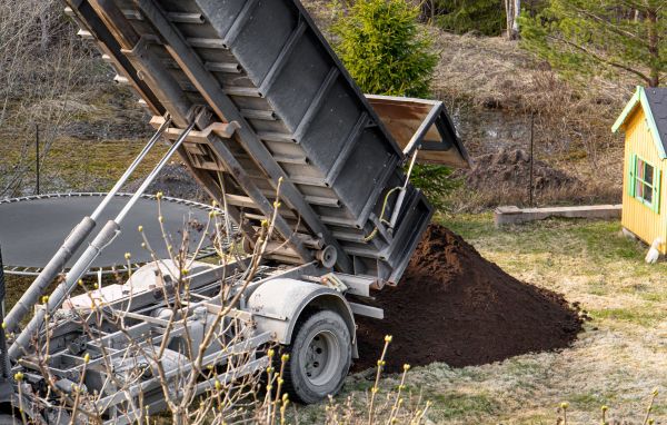 Yard Soil Delivery in Noblesville